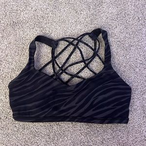LULULEMON SPORTS BRA
